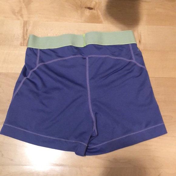 Nike Spandex - Picture 2 of 2